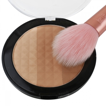 REAL TECHNIQUES light layer powder brush